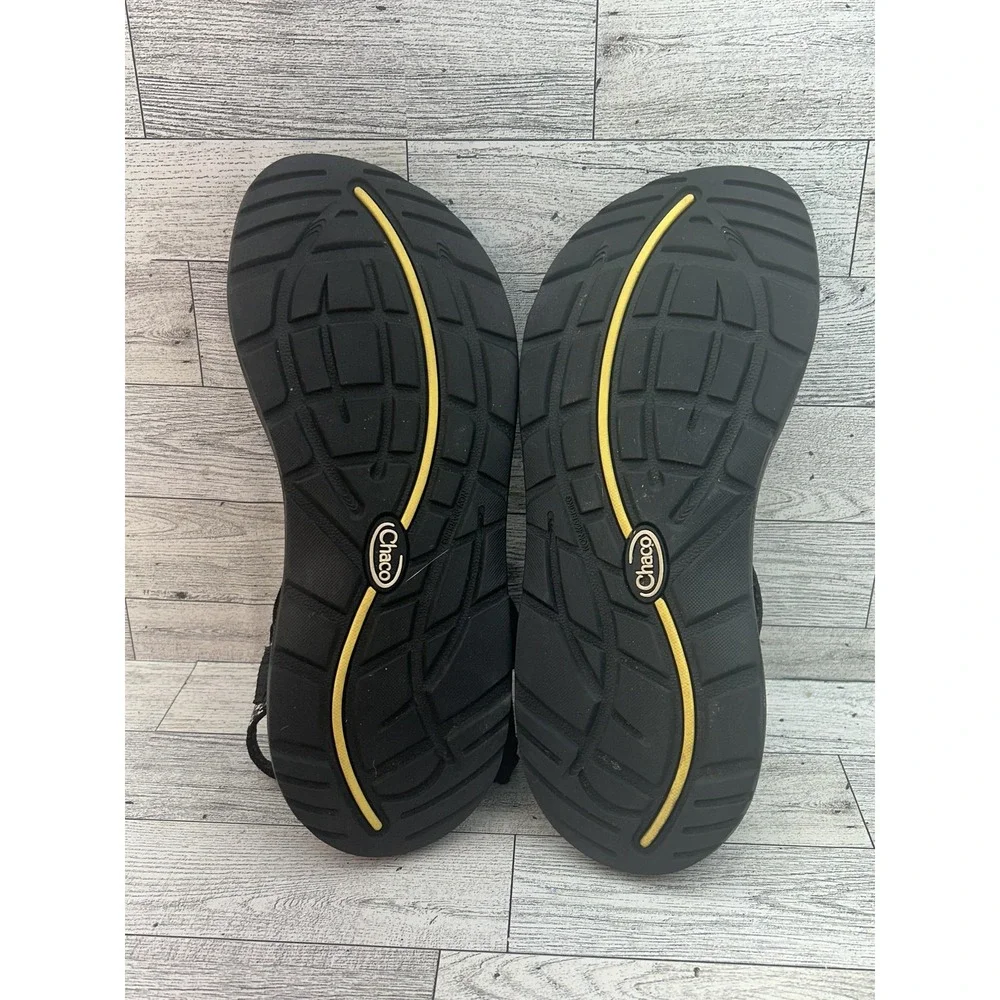 Chaco Z/Cloud Sandals Womens Size 9‎ Black Strappy Adjustable Hiking Water Shoes